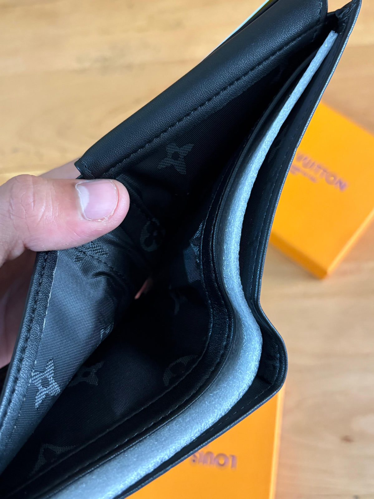 LV Wallet