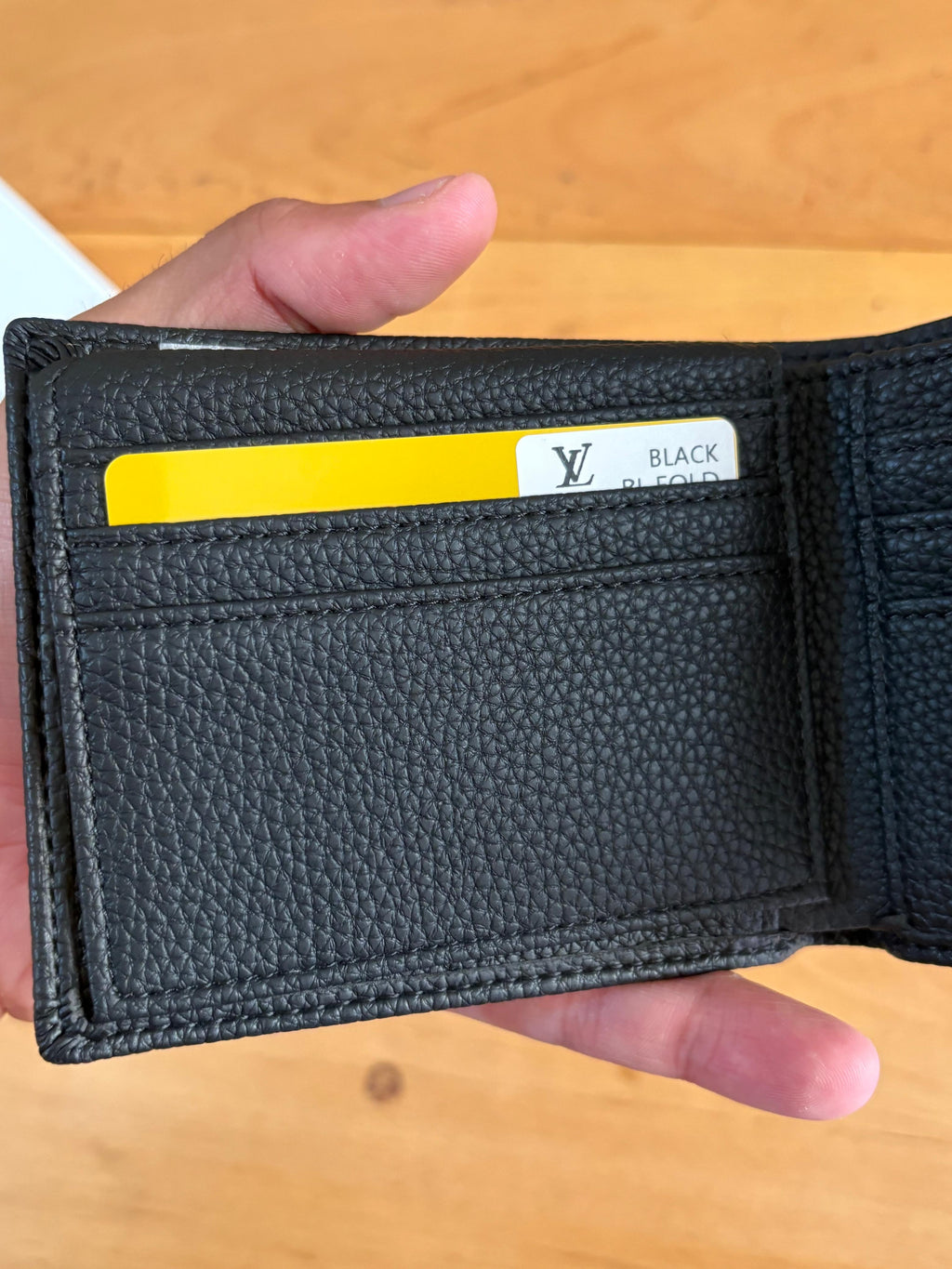 LV Wallet 001