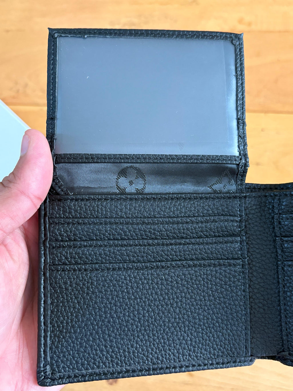 LV Wallet 001